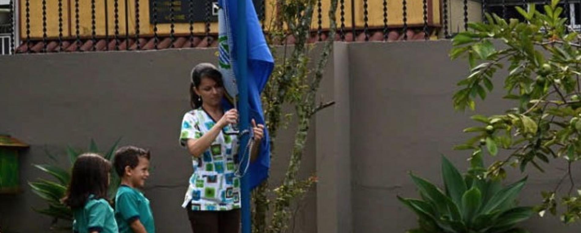 Bandera Azul para el Centro Infantil Laboratorio Ermelinda Mora 